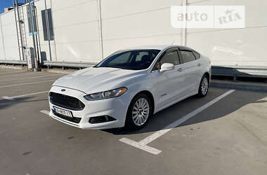 Седан Ford Fusion 2013 в Києві