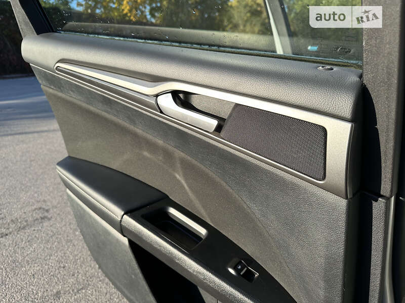 Седан Ford Fusion 2017 в Днепре