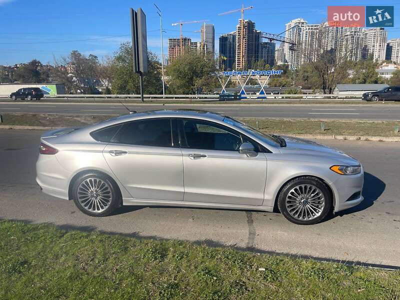 Седан Ford Fusion 2012 в Києві