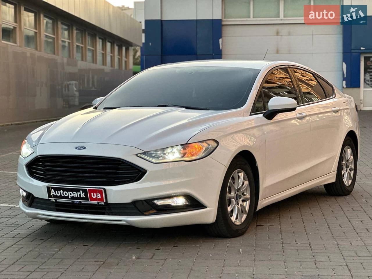 2016 Ford Fusion - мініатюра 41