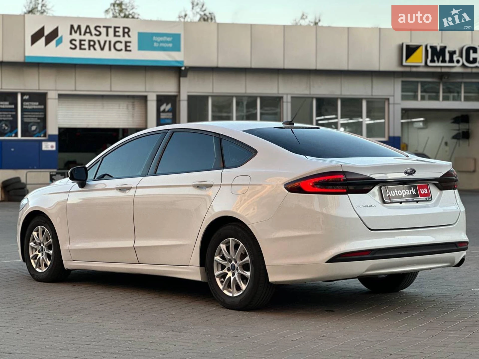 2016 Ford Fusion - мініатюра 7