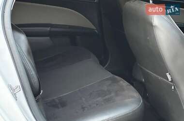 Седан Ford Fusion 2016 в 