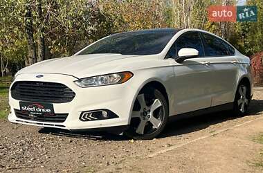 Седан Ford Fusion 2013 в Миколаєві