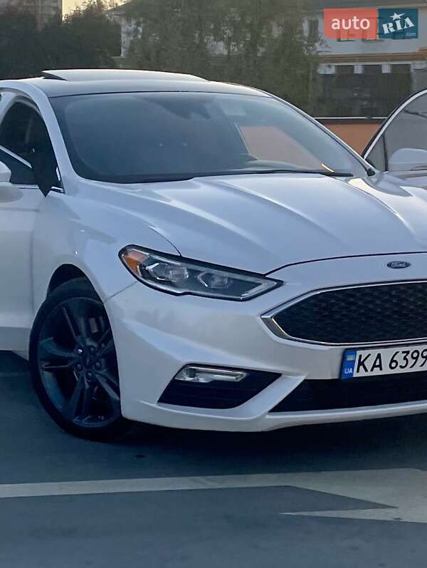Седан Ford Fusion 2016 в Киеве