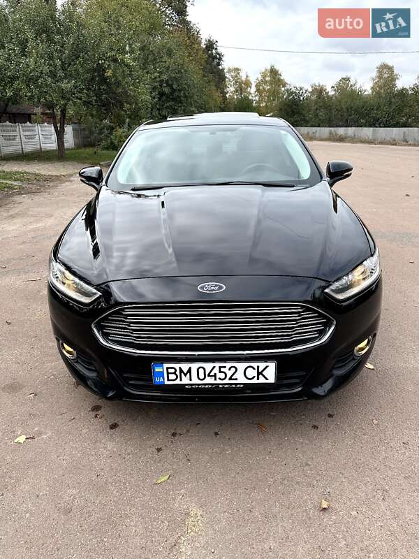 Седан Ford Fusion 2015 в Тростянці