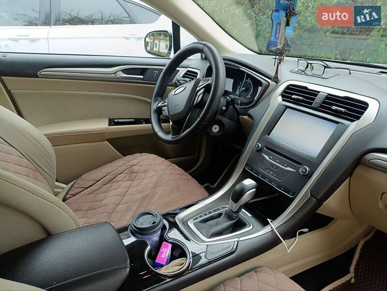 Седан Ford Fusion 2014 в Белой Церкви