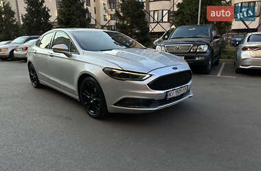 Седан Ford Fusion 2016 в 