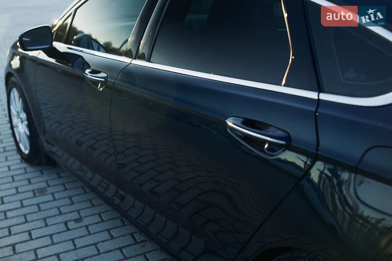 Седан Ford Fusion 2014 в Хмельницькому