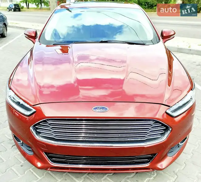 Седан Ford Fusion 2014 в 