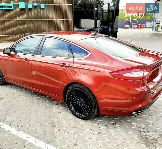 Седан Ford Fusion 2014 в Дніпрі