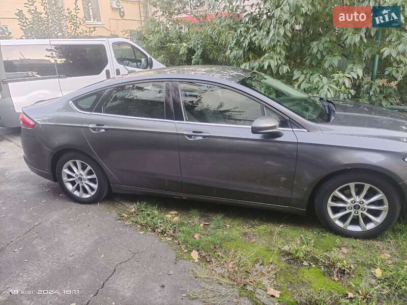 Седан Ford Fusion 2016 в Луцке