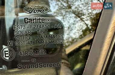 Седан Ford Fusion 2015 в 