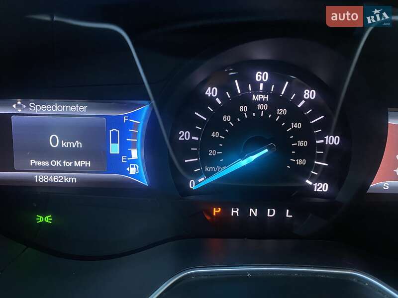 Седан Ford Fusion 2016 в Кропивницком