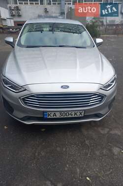 Седан Ford Fusion 2019 в Києві