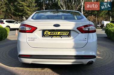 Седан Ford Fusion 2014 в Львові