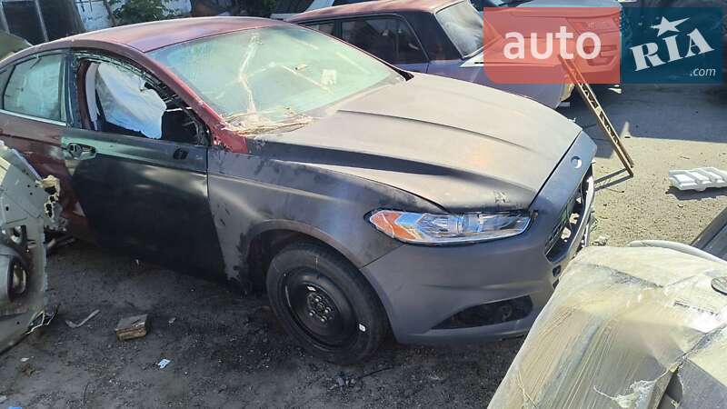 Ford Fusion 2016