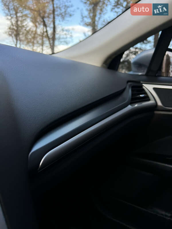 Седан Ford Fusion 2013 в Броварах