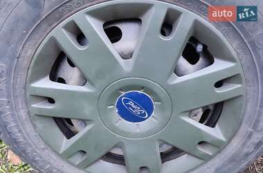 Хэтчбек Ford Fusion 2010 в 