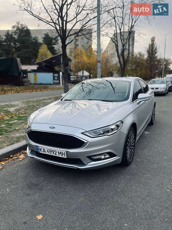 Седан Ford Fusion 2018 в Києві