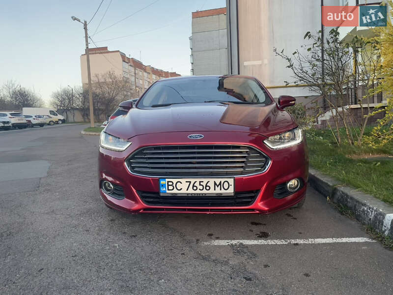 Седан Ford Fusion 2014 в Львове