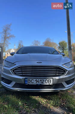 Седан Ford Fusion 2016 в Дрогобыче