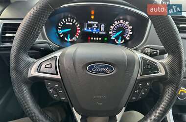 Седан Ford Fusion 2014 в Сумах