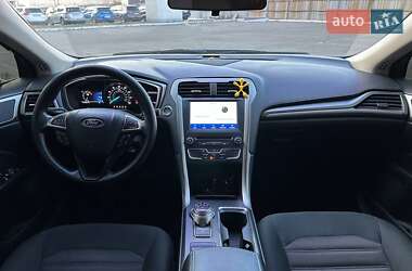 Седан Ford Fusion 2016 в Києві