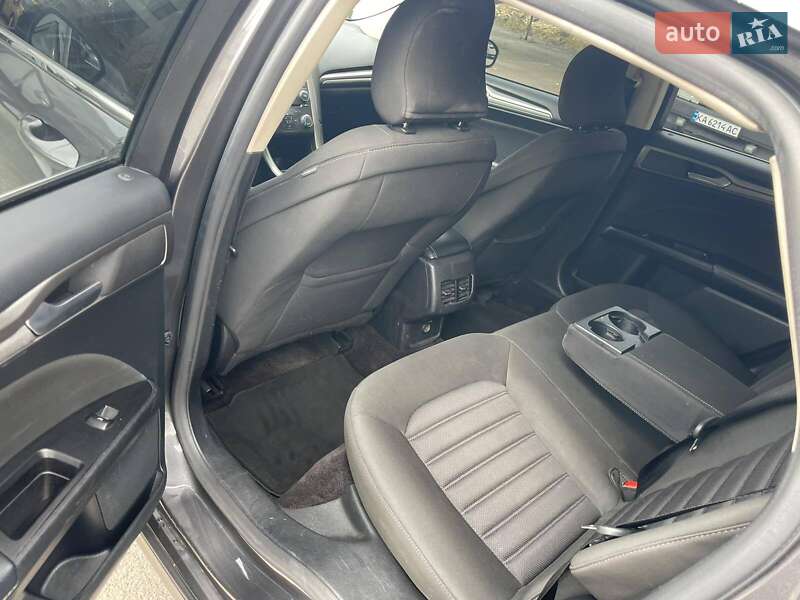 Седан Ford Fusion 2016 в Києві фото 9 Седан Ford Fusion 2016 в Києві