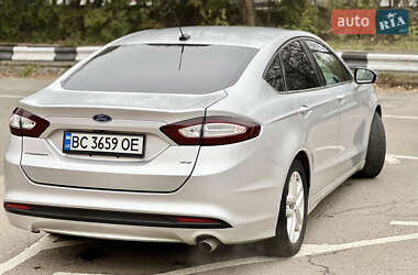 Седан Ford Fusion 2016 в Львове