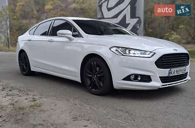 Седан Ford Fusion 2015 в Києві