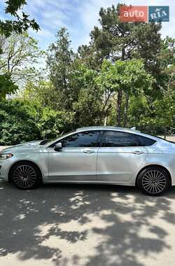 Седан Ford Fusion 2019 в Львове