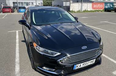 Седан Ford Fusion 2016 в 