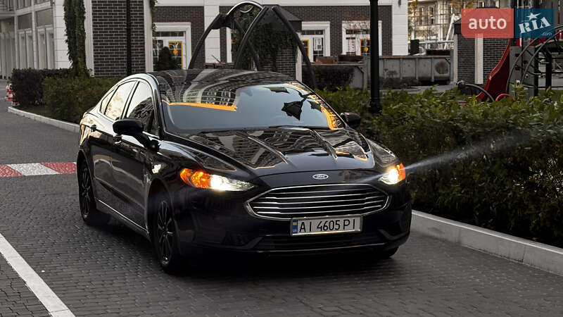 Седан Ford Fusion 2018 в Киеве