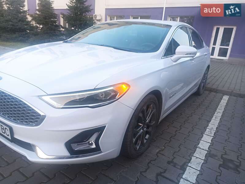 Седан Ford Fusion 2019 в Одессе