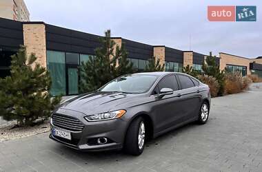 Седан Ford Fusion 2012 в 