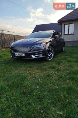 Седан Ford Fusion 2017 в Шацьку