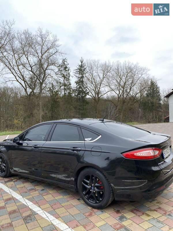 Седан Ford Fusion 2015 в Тернополе