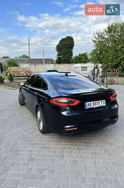 Хэтчбек Ford Fusion 2012 в 