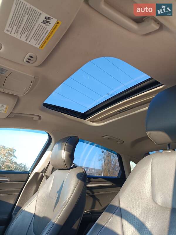 Седан Ford Fusion 2014 в Києві