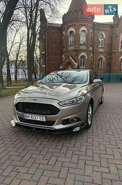 Седан Ford Fusion 2015 в Сумах