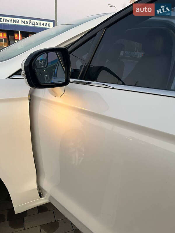 Седан Ford Fusion 2012 в Сумах