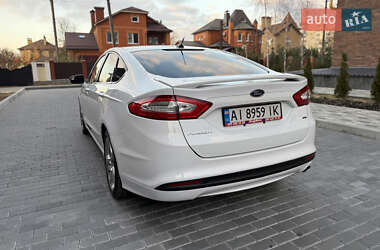 Седан Ford Fusion 2013 в Полтаві