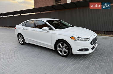 Седан Ford Fusion 2013 в Полтаві