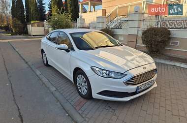 Седан Ford Fusion 2017 в Киеве