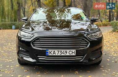 Седан Ford Fusion 2015 в Киеве