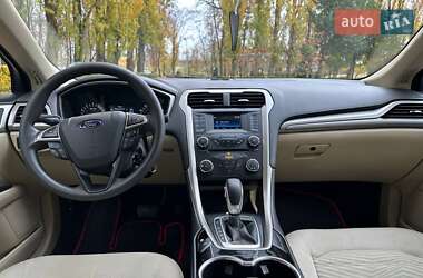 Седан Ford Fusion 2015 в Киеве