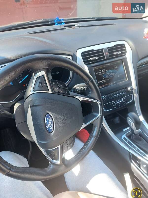 Седан Ford Fusion 2015 в Одессе