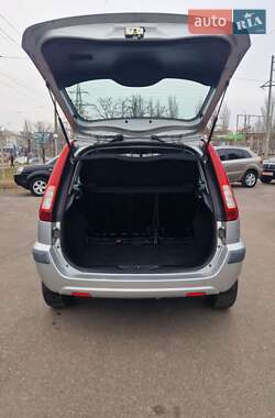 Хэтчбек Ford Fusion 2006 в 