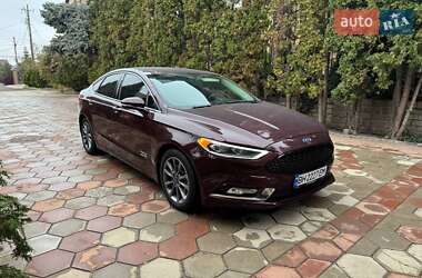 Седан Ford Fusion 2016 в Ізмаїлі