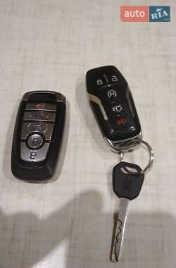 Седан Ford Fusion 2015 в 
